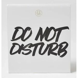 BH‎ Cosmetics, Do Not Disturb, 9 color eyeshadow pallette